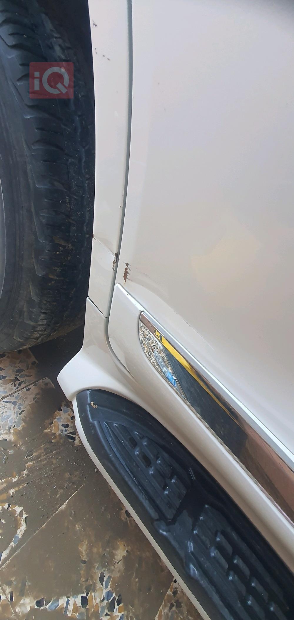 تۆیۆتا لاند کروزەر